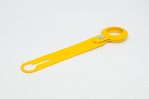 Opaska do AirTag Hi5 Liquid Silicon (żółty)
