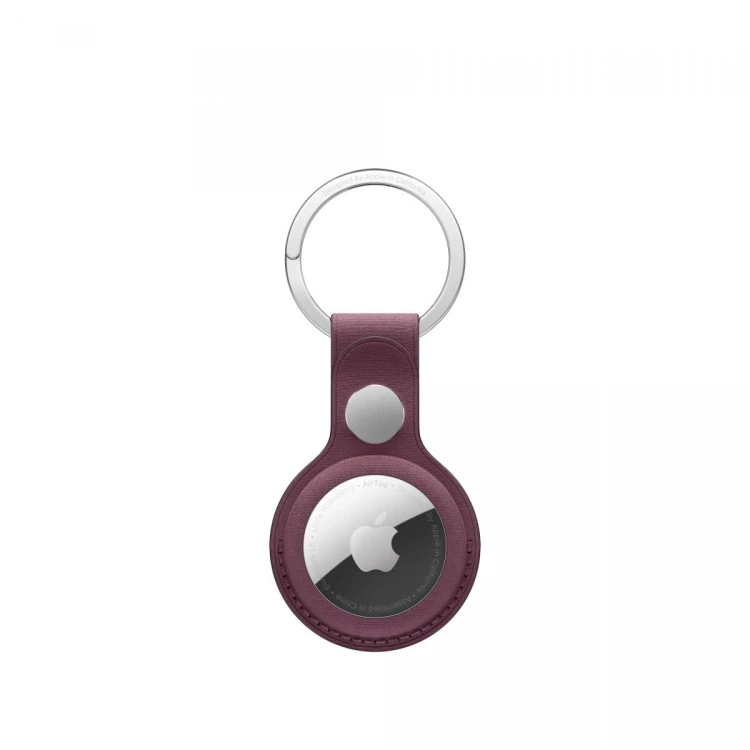 Brelok Apple FineWoven do AirTag (rubinowa morwa)