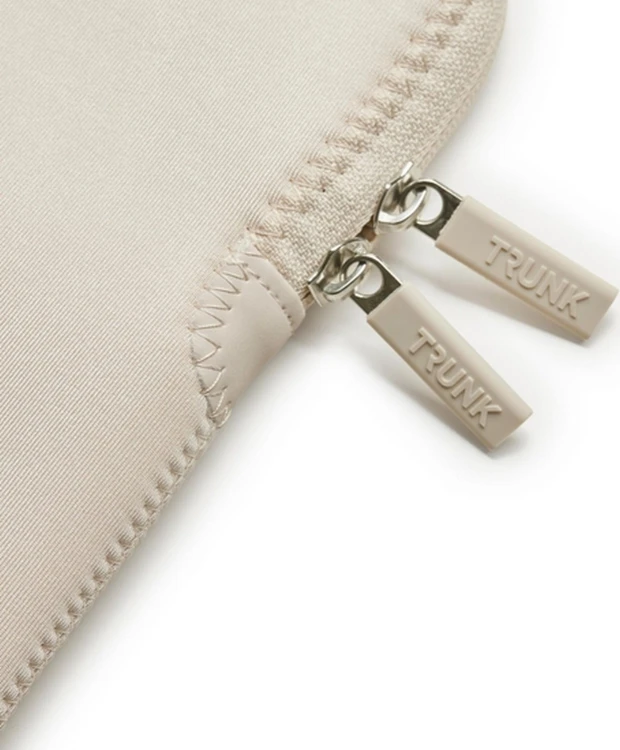 Trunk 15" MacBook Air Sleeve