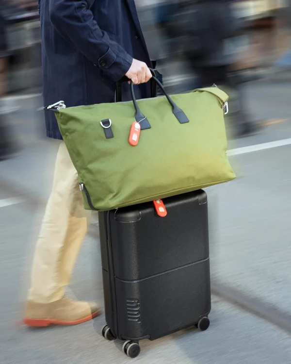 Lokalizator-bagazu-Knog-Scout-Travel-IOS-2.webp